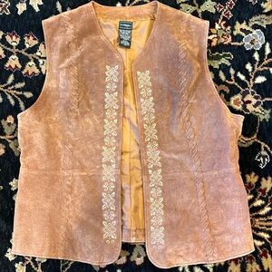 Outbrook suede embroidered vest size XL or 16/18